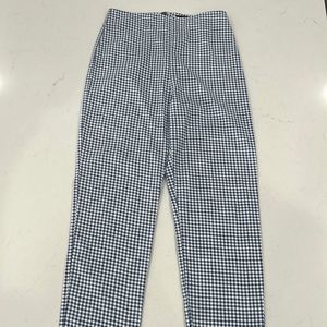 Lulus white/blue stretch capris